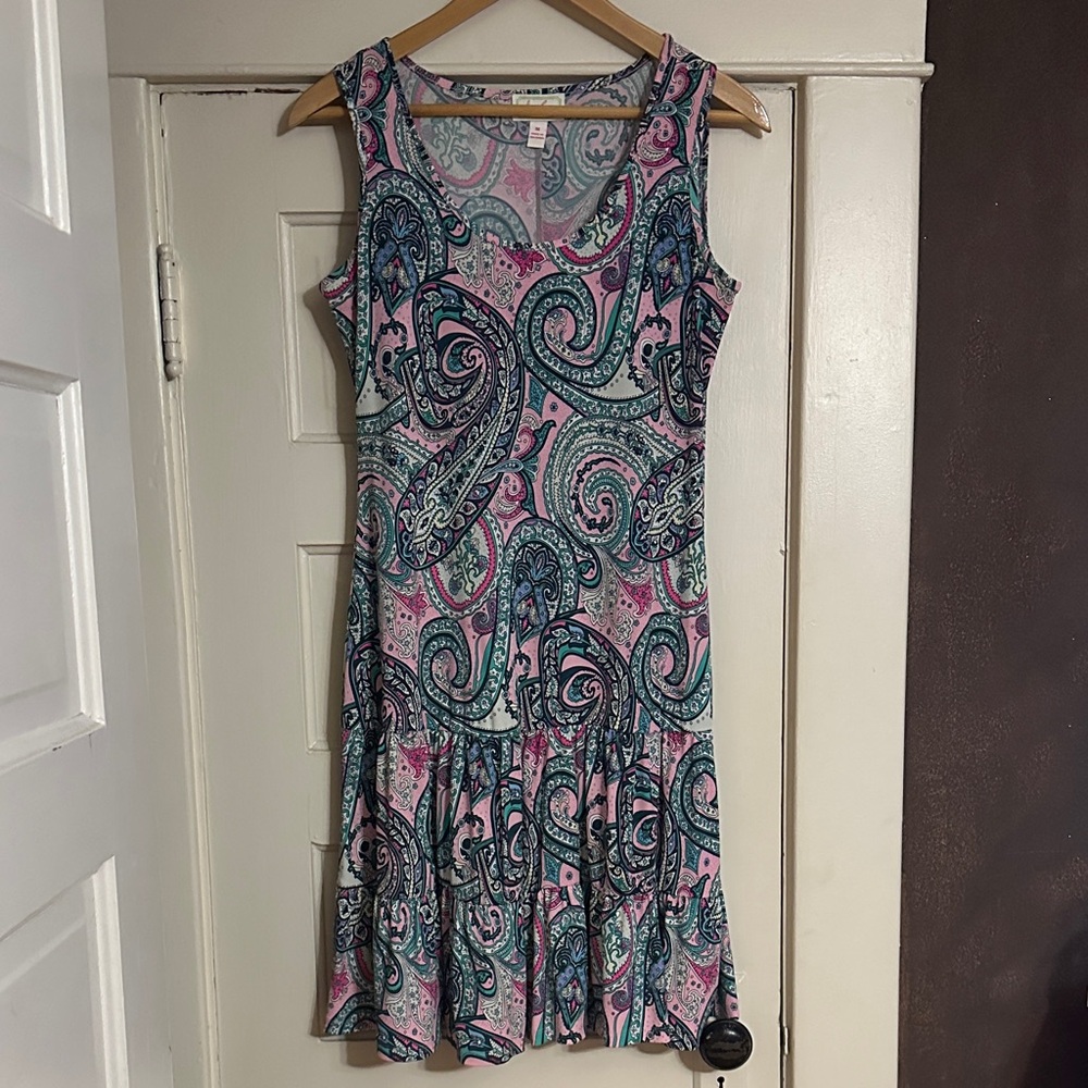 ❤️ 3/$15 Paisley Print Sleeveless Mini Dress